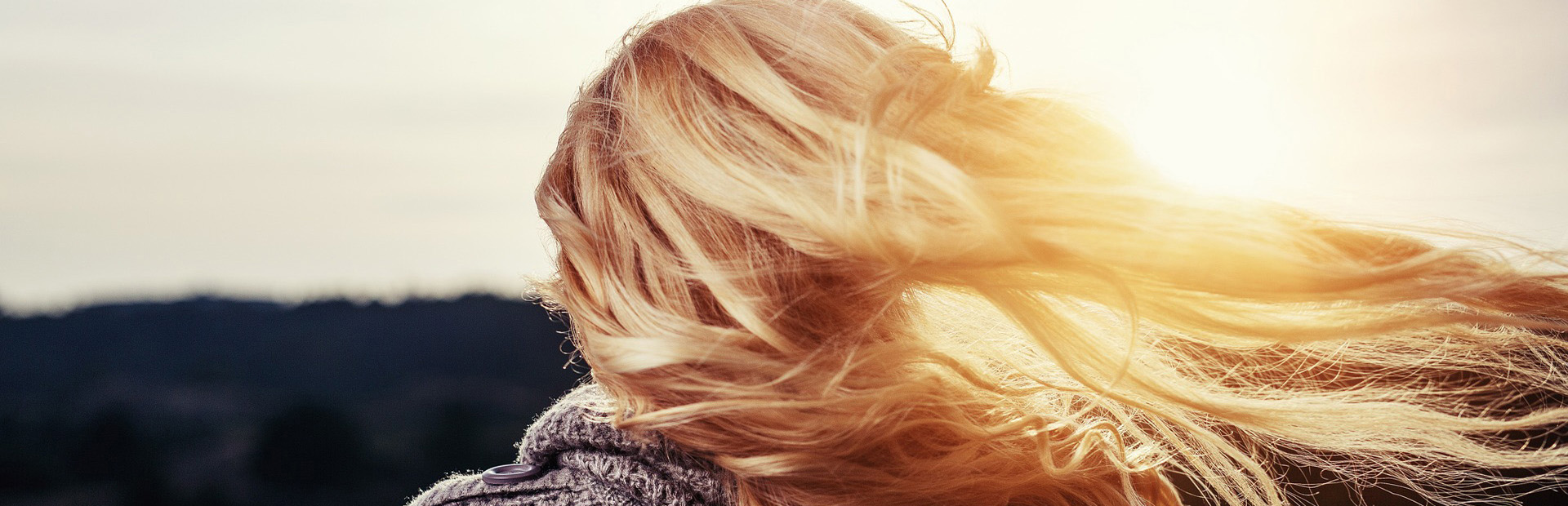 Haarstylist Eva afbeelding vrouw met blond haar